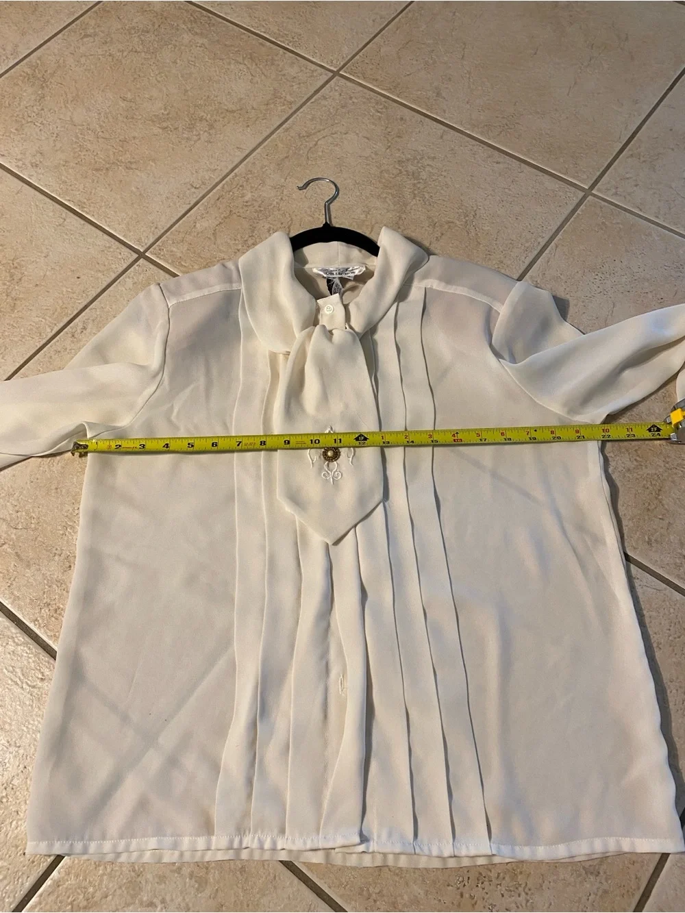 Vintage Ivory Pleated Long-Sleeve Tie-Neck Blouse